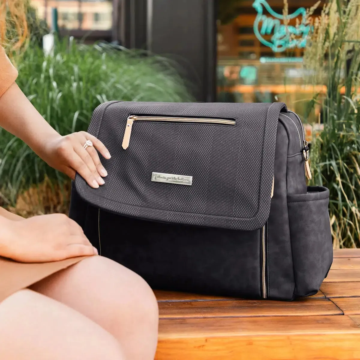 Boxy Backpack Deluxe in Carbon Cable Stitch