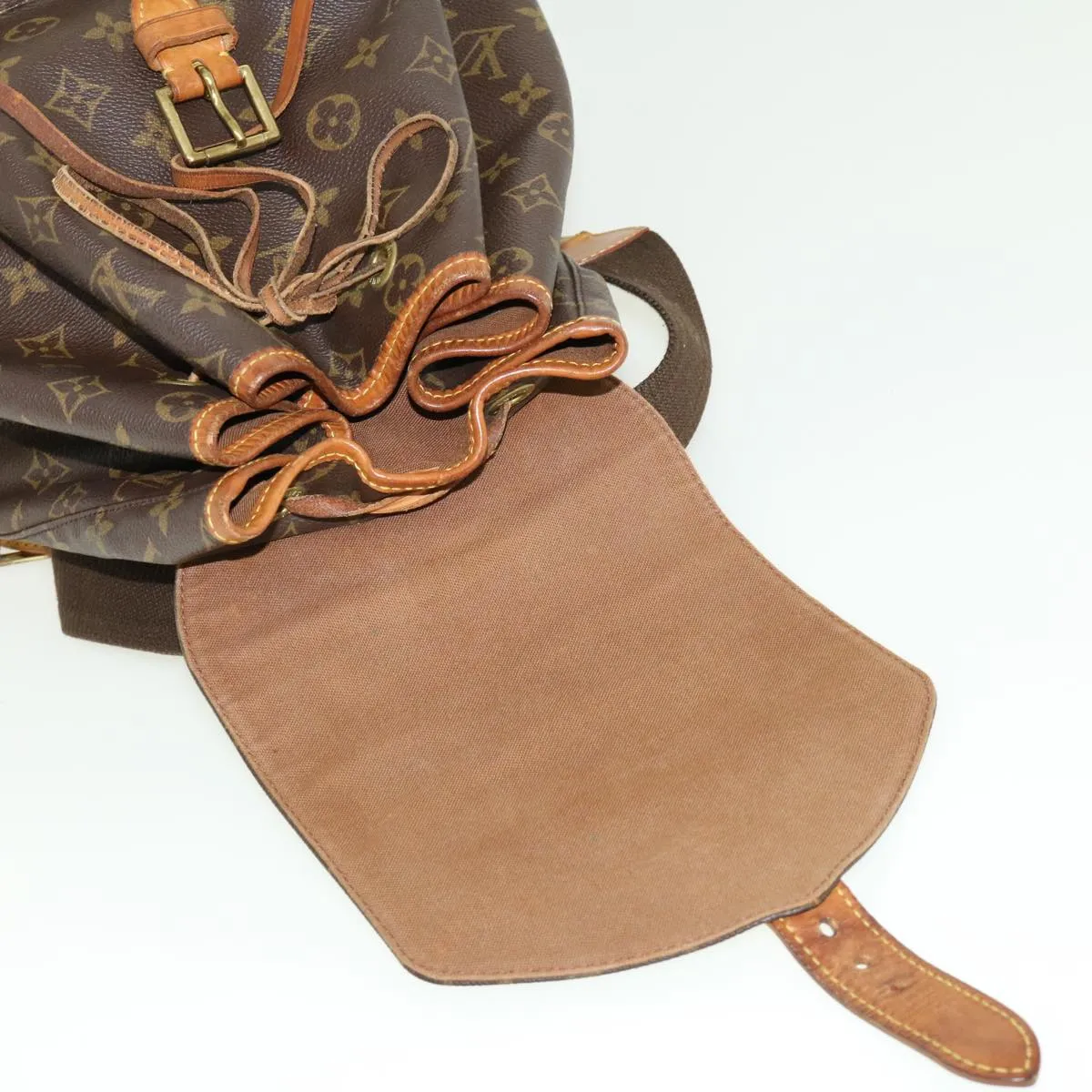 Louis Vuitton Montsouris