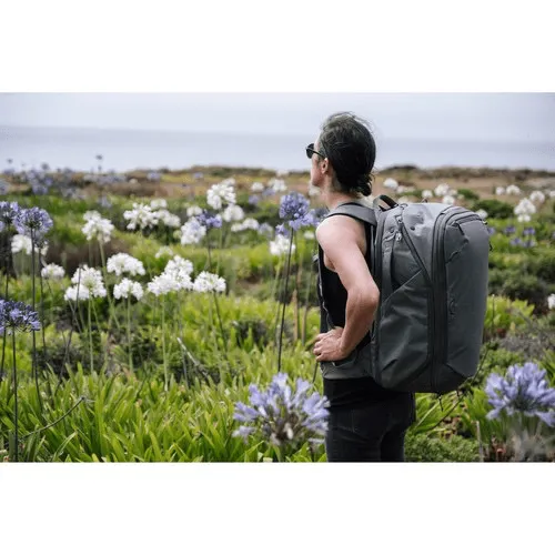 Peak Design Travel Backpack 45L - Sage