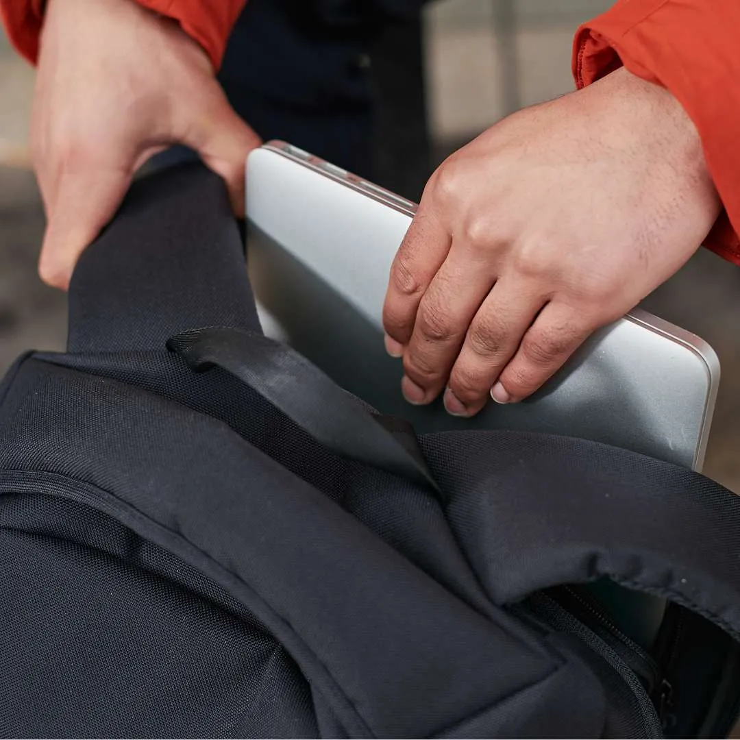 RiutBag R15.4 Everyday Secure Laptop Backpack