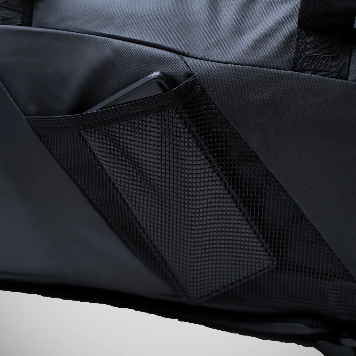Scramble Stealth Gym Bag - Black