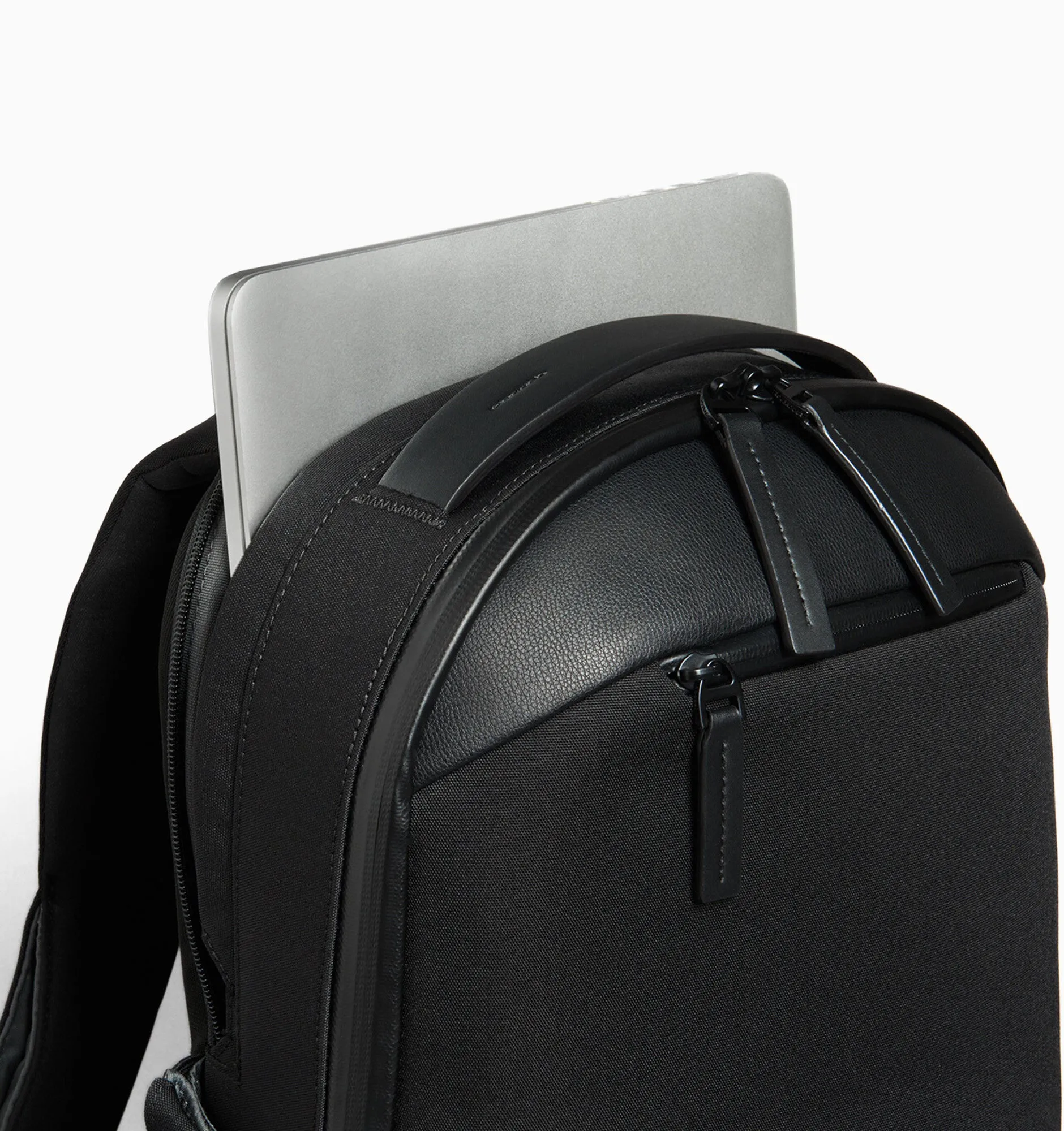 Troubadour Apex Compact Backpack 3.0
